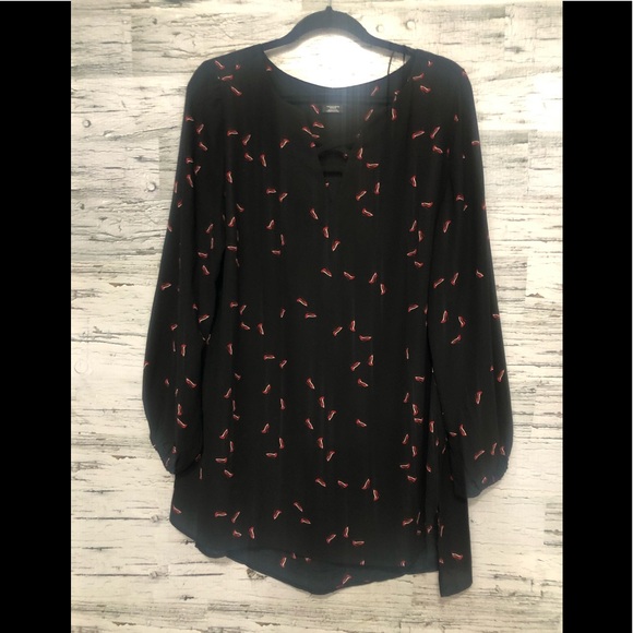 Michel Studio red heeled themed black blouse - Picture 1 of 8